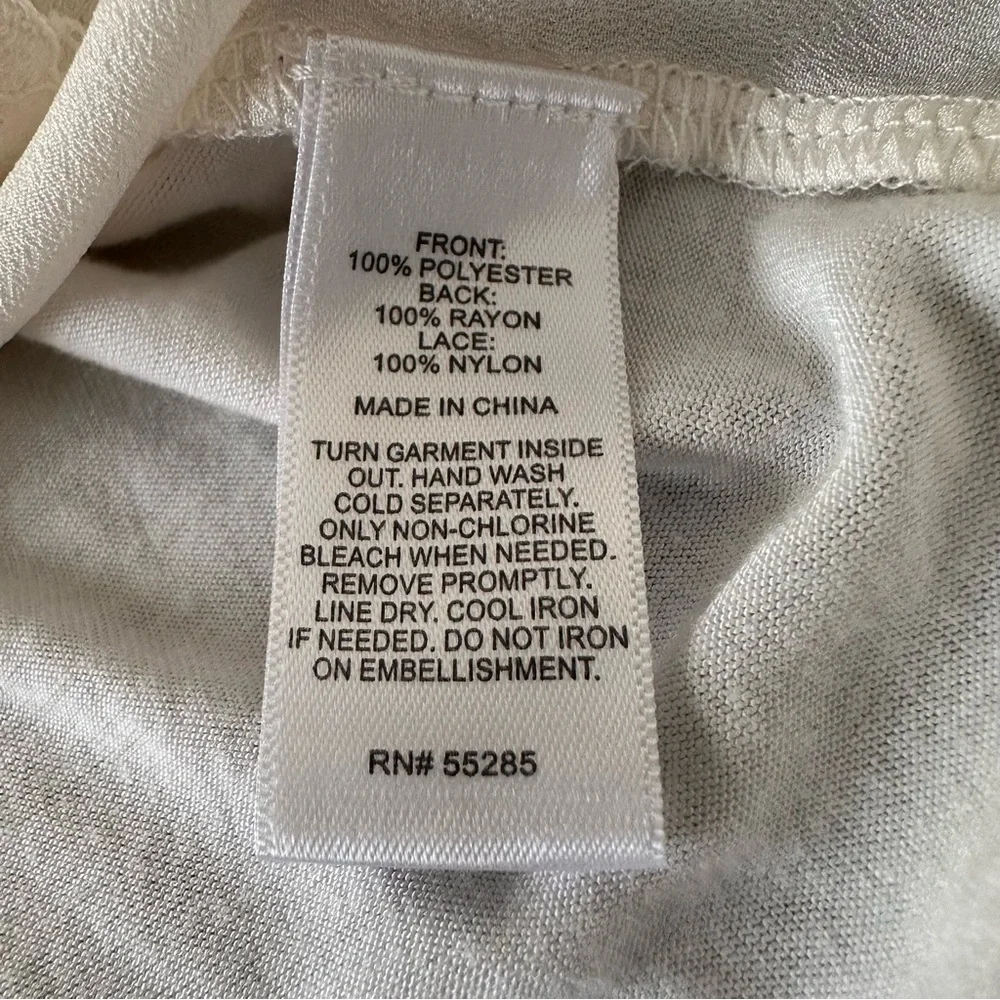 Express Womens White Beaded Lace Trim Cami Top Flowy Soft Size S - Picture 10 of 10